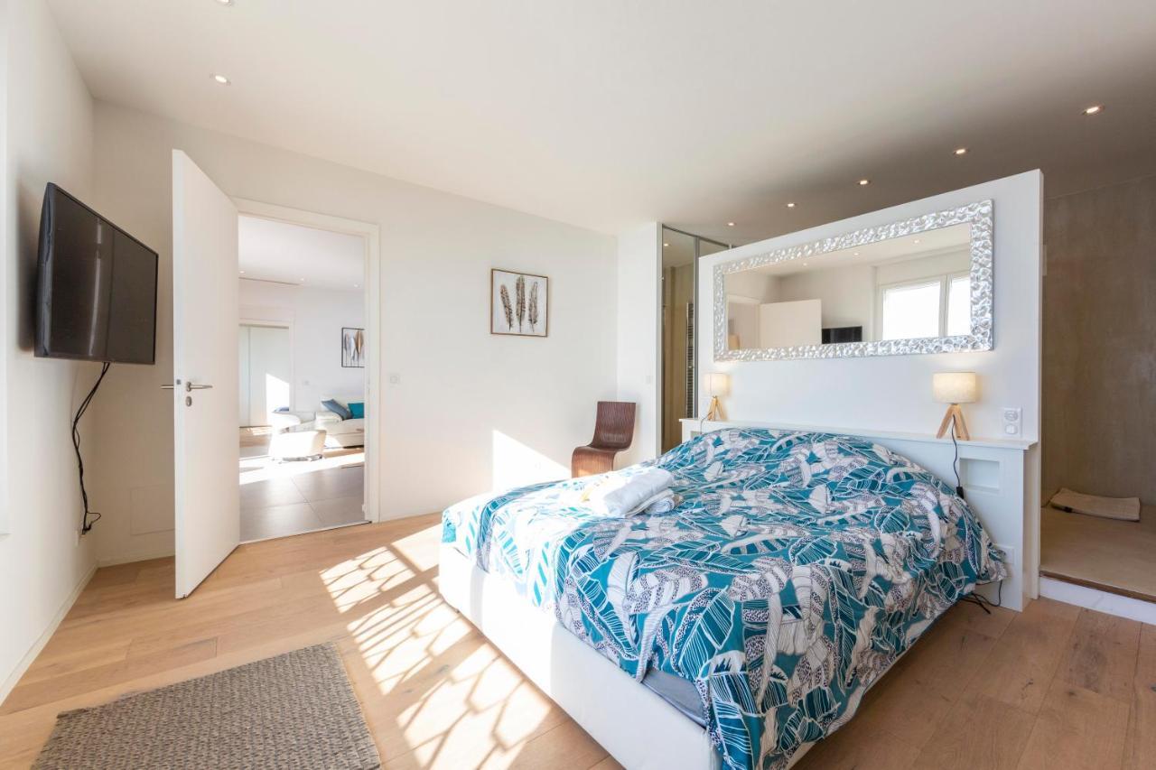 3 125 M2 Avec Vue Exceptionnelle Face à La
